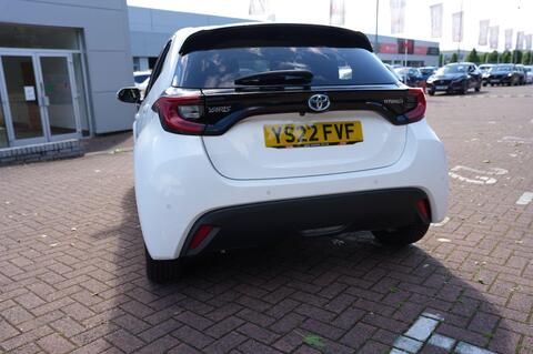 Yaris