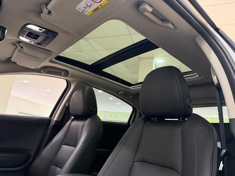 HR-V