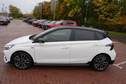 i20