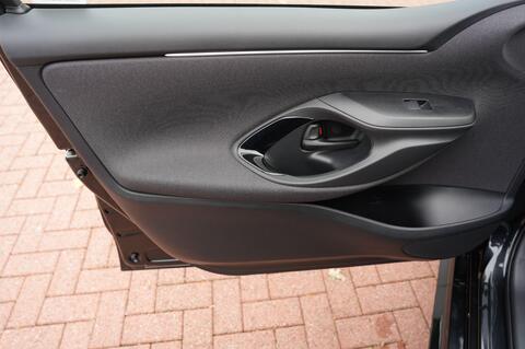Mazda2 HYBRID