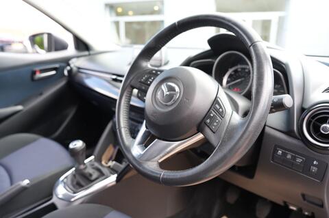 Mazda2