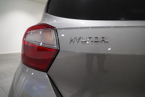 i10