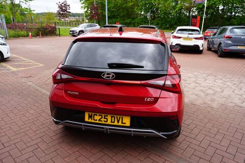 i20