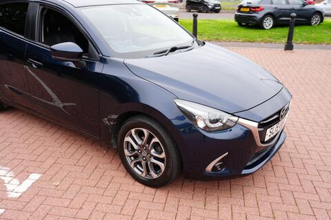 Mazda2