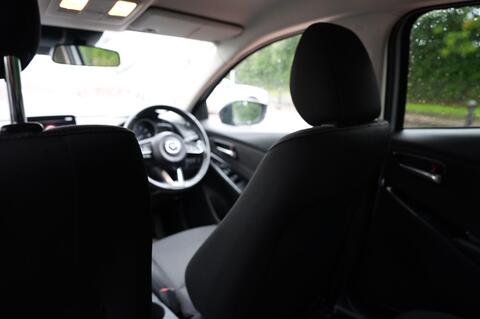 Mazda2