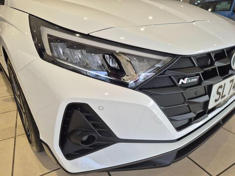 i20