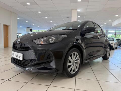 Yaris