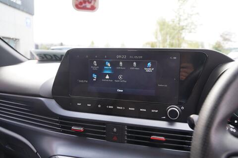 i20