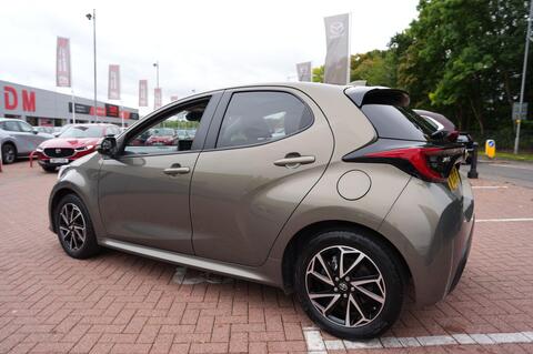 Yaris