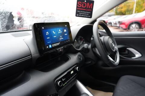 Mazda2 HYBRID