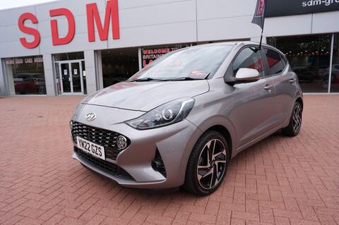 Hyundai i10 1.2 Premium Hatchback 5dr Petrol Auto Euro 6 (s/s) (84 ps)