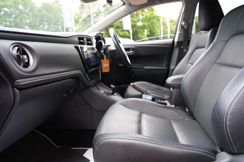 Auris