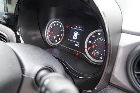 i10