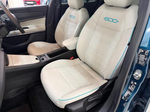 600