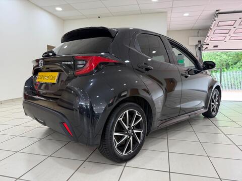 Yaris