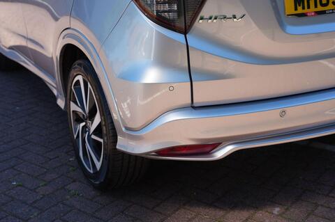HR-V