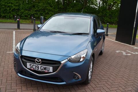 Mazda2