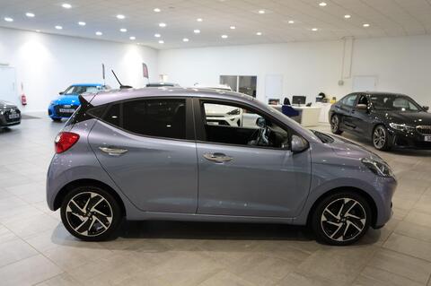i10