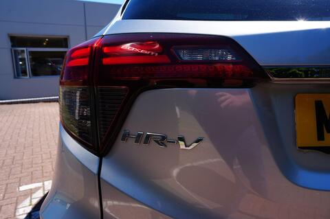 HR-V