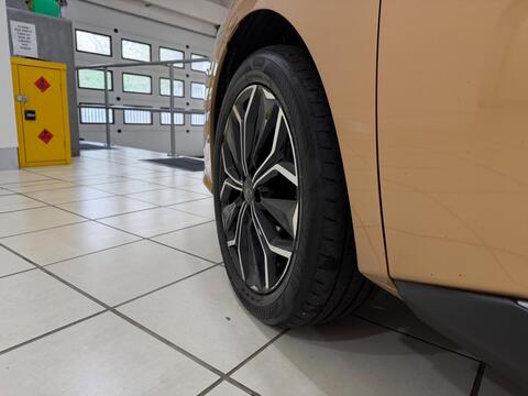 DS 4