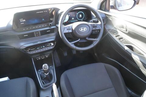 i20