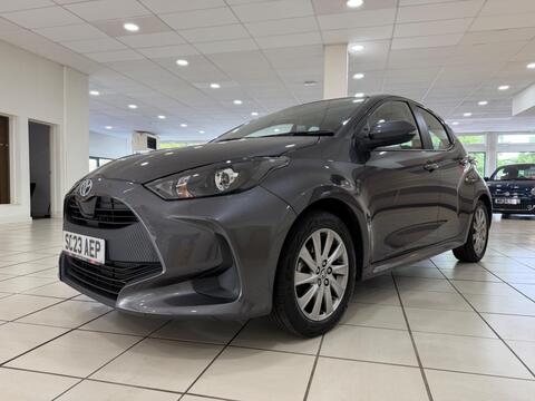 Yaris