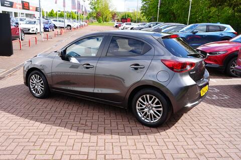 Mazda2