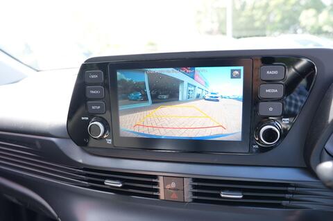 i20