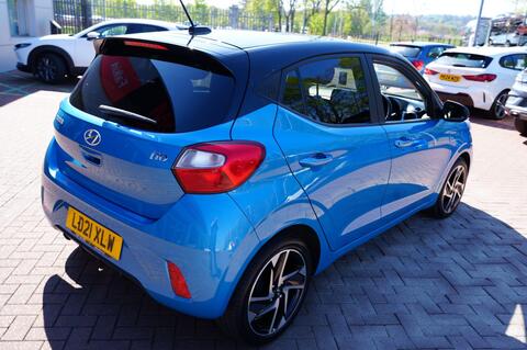i10