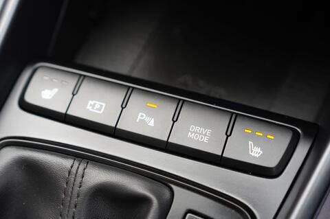 i20