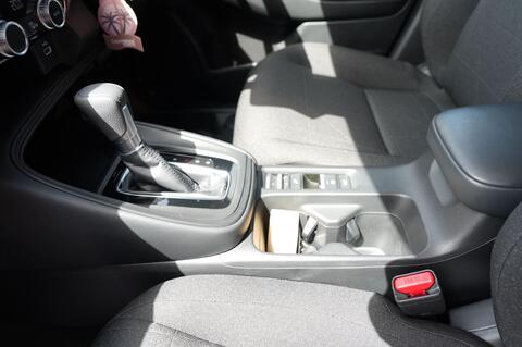 HR-V