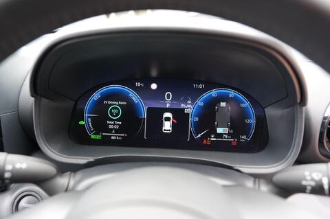 Mazda2 HYBRID