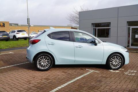 Mazda2