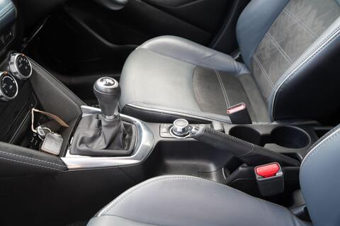 Mazda2