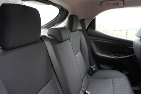 Mazda2 HYBRID