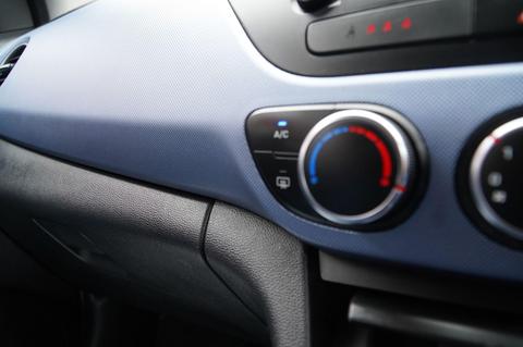 i10