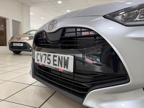 Yaris