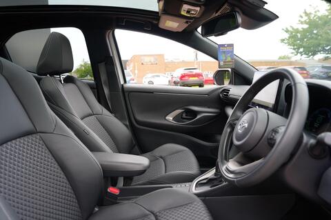 Mazda2 HYBRID
