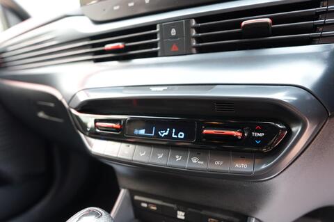 i20