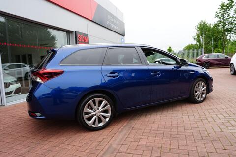 Auris