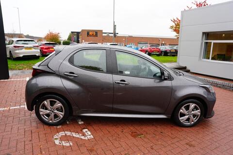 Mazda2 HYBRID