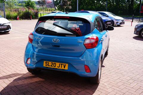 i10