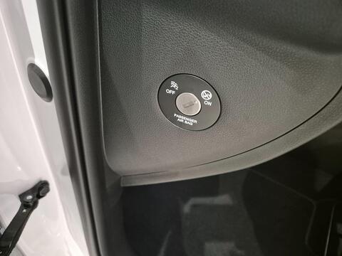 i20