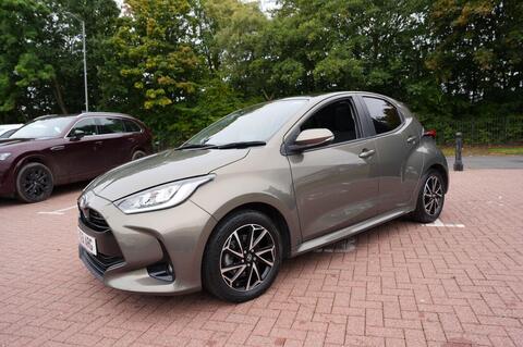 Yaris