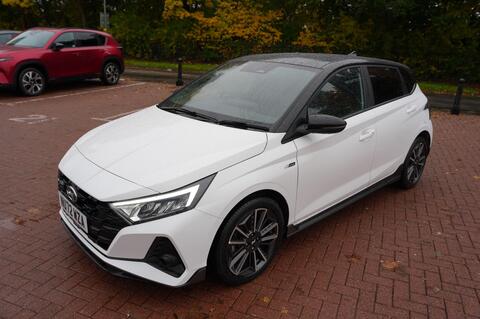 i20