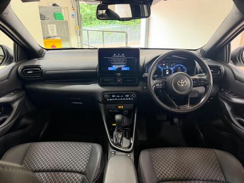 Yaris