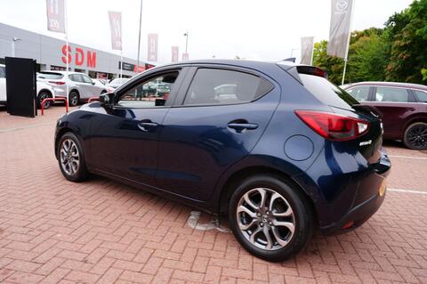 Mazda2