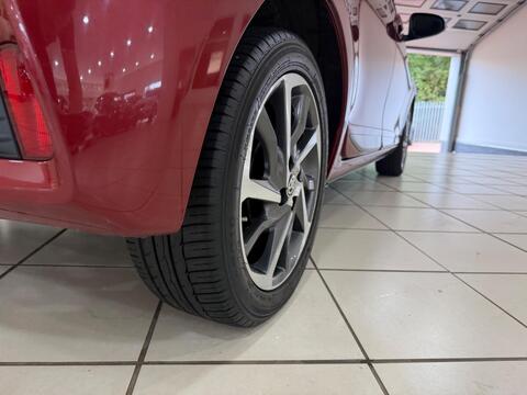 Yaris