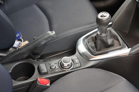 Mazda2