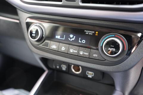 i10
